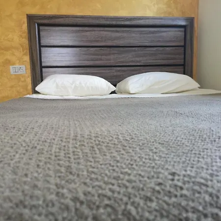 Milan Bed & Breakfast Constanta