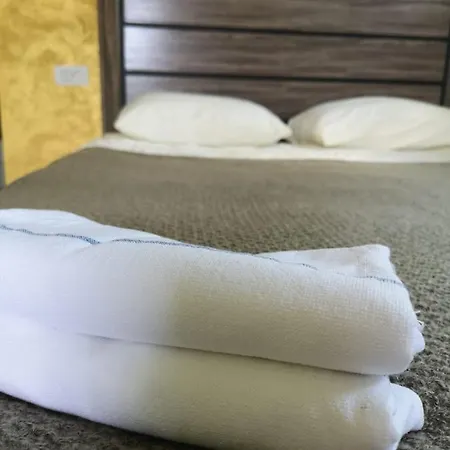 Milan Bed & Breakfast Constanta