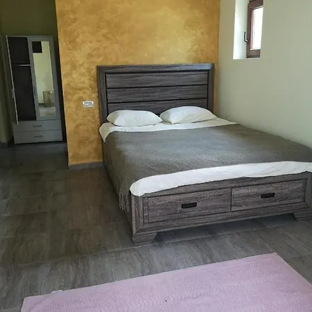 Milan Bed & Breakfast Constanta
