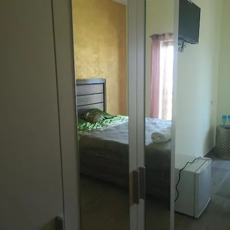 Milan Bed & Breakfast Constanta